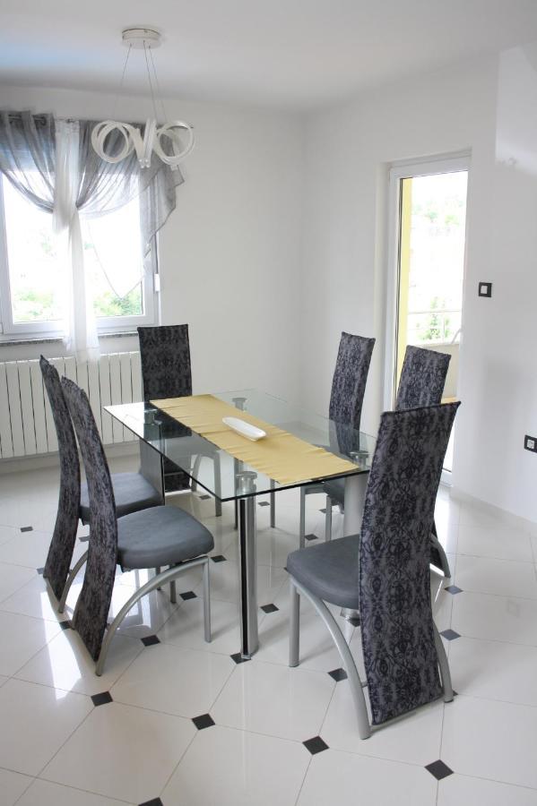 Lux Villa Rijeka Luaran gambar